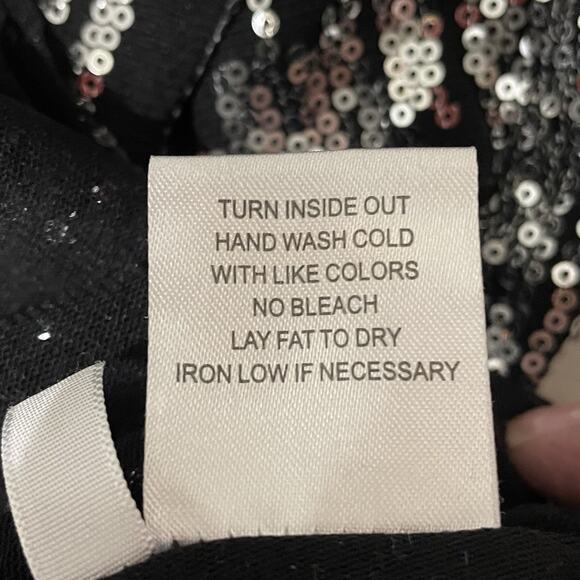 Calvin Klein Sequin Top Size Large Black Silver Tank Holiday Party Event Fancy - Picture 7 of 7